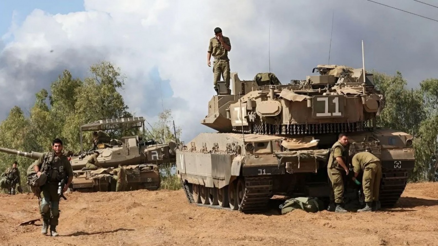 Οργή στη Δυτική Όχθη: Πλάνα δείχνουν οχήματα των IDF να περνούν πάνω από το πτώμα Παλαιστίνιου που είχε πυροβοληθεί