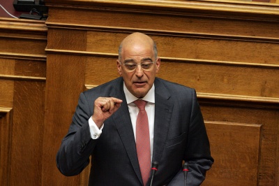 Ορκίστηκε στη Βουλή ο υπουργός Εξωτερικών και βουλευτής ΝΔ, Νίκος Δένδιας