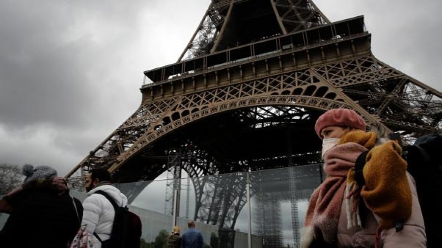 Γαλλία: «Κόκκινη» ζώνη το Παρίσι μετά την έξαρση των κρουσμάτων