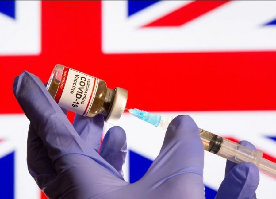Μ. Βρετανία: Για να αποφευχθεί ένα γ’ κύμα της επιδημίας, πρέπει να εμβολιάζονται 2 εκατ. πολίτες την εβδομάδα