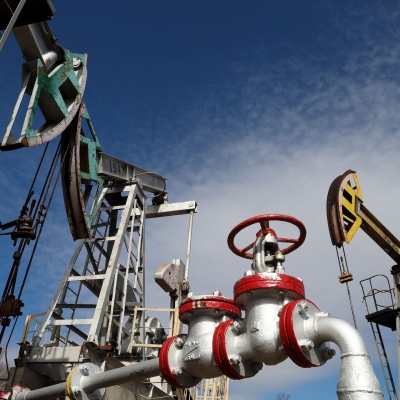 Το ανώτατο όριο τιμών στις πωλήσεις πετρελαίου της Ρωσίας από τη Δύση στέφθηκε με απόλυτη… αποτυχία – Κανείς δεν αγοράζει κάτω των 60 δολ/βαρέλι