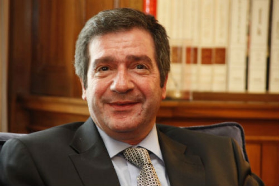 Καμίνης: Η ΝΔ πρέπει να παρακολουθήσει μαθήματα σεβασμού στην αναλογικότητα και την ισότητα