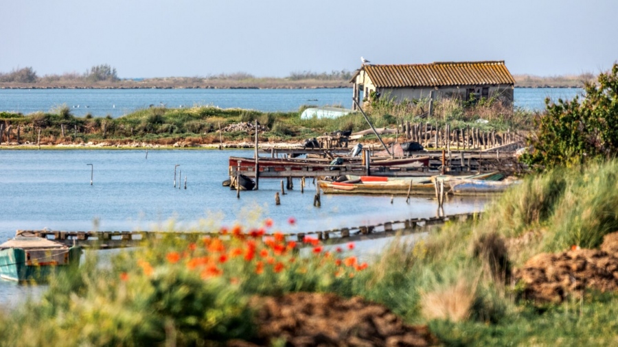 Express: «Μετακομίστε σε αυτές τις ελληνικές πόλεις και λάβετε ως αντάλλαγμα 10.000 ευρώ»