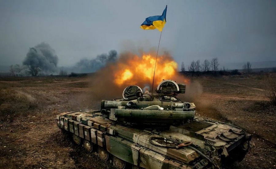Τα τανκς του ΝΑΤΟ που καίγονται στη Zaporizhia δείχνουν το νέο στάδιο πολέμου στην Ουκρανία