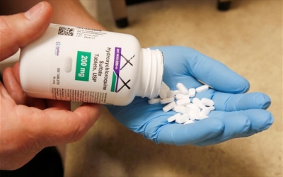 Έρευνα: Υδροξυχλωροκίνη και αζιθρομυκίνη μειώνουν τη θνητότητα σε ασθενείς Covid κατά 200%