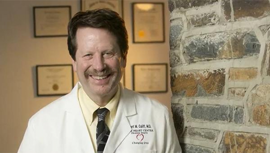 Τον Robert Califf θα προτείνει για επικεφαλής της FDA ο Biden