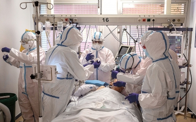 Πρώτη εισαγωγή στη ΜΕΘ ασθενούς με Omicron στην Ελλάδα - Κόλλησε τον ιό στο νοσοκομείο