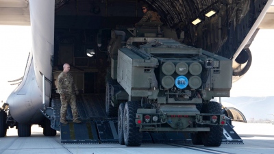 ΗΠΑ: Συνεχίζουν να σπαταλούν δολάρια σε μία στρατηγική ήττας - Νέα αποστολή όπλων στην Ουκρανία