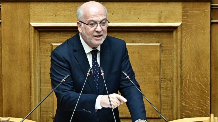 Χάος με Φλωρίδη στη Βουλή για τους Ισραηλινούς τουρίστες - Κατηγορεί την αντιπολίτευση για στήριξη στην Τουρκία