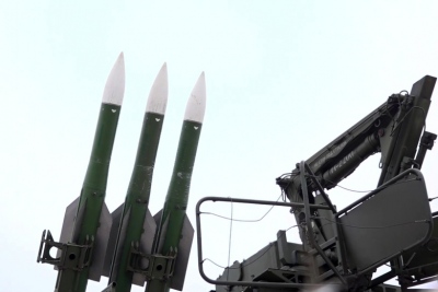 Ρωσικό Υπουργείο Άμυνας: Τα συστήματα αεράμυνας κατέρριψαν 1.327 ουκρανικά drones, σκόνη 14 HIMARS