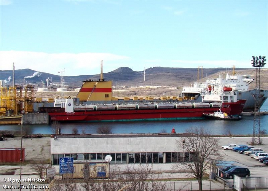 Η Ουκρανία απελευθέρωσε το πλήρωμα του ρωσικού φορτηγού πλοίου Avangard