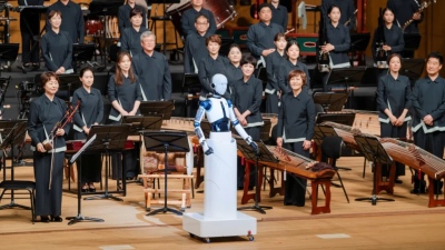 Ρομπότ σε ρόλο «μαέστρου» διηύθυνε ορχήστρα για πρώτη φορά