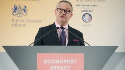 Lodge (Bρετανός πρέσβης): Το Ηνωμένο Βασίλειο δεν γυρνάει την πλάτη του στην Ευρώπη