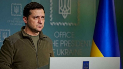 Zelensky (Πρόεδρος Ουκρανίας): Όσο η Ουκρανία αντέχει, ο γαλλικός στρατός δεν χρειάζεται - Απορρίπτουμε τα σενάρια συνθηκολόγησης