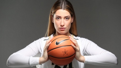 Metropolitan Hospital: Επέμβαση ρήξης πρόσθιου χιαστού για την Μαριέλλα Φασούλα