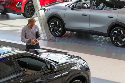 Ιστορική ανατροπή στην παγκόσμια αυτοκινητοβιομηχανία: Η Κίνα ξεπερνά την Ιαπωνία στις πωλήσεις