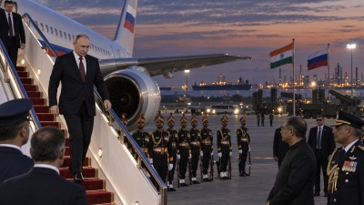 Τριγμοί στη Δύση - Συνάντηση Putin, Modi στην Ινδία για Su-57 stealth, Sukhoi, πετρέλαιο, σπάνιες γαίες και Ουκρανία