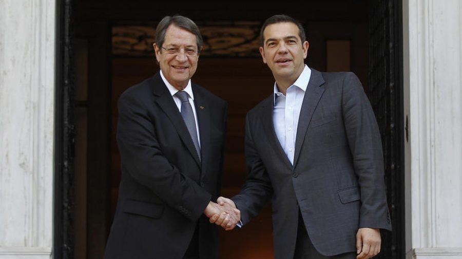 Συγχαρητήρια του προέδου της Κύπρου στον Αλ. Τσίπρα για τη συμφωνία με την ΠΓΔΜ