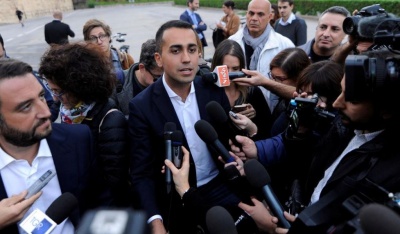 Ιταλία: Δημοψήφισμα για την παραμονή στο ευρώ, εάν εκλεγεί το Κίνημα των 5 Αστέρων