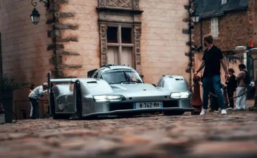 Porsche 963 RSP: μόνο μία, για έναν, για ποιόν;