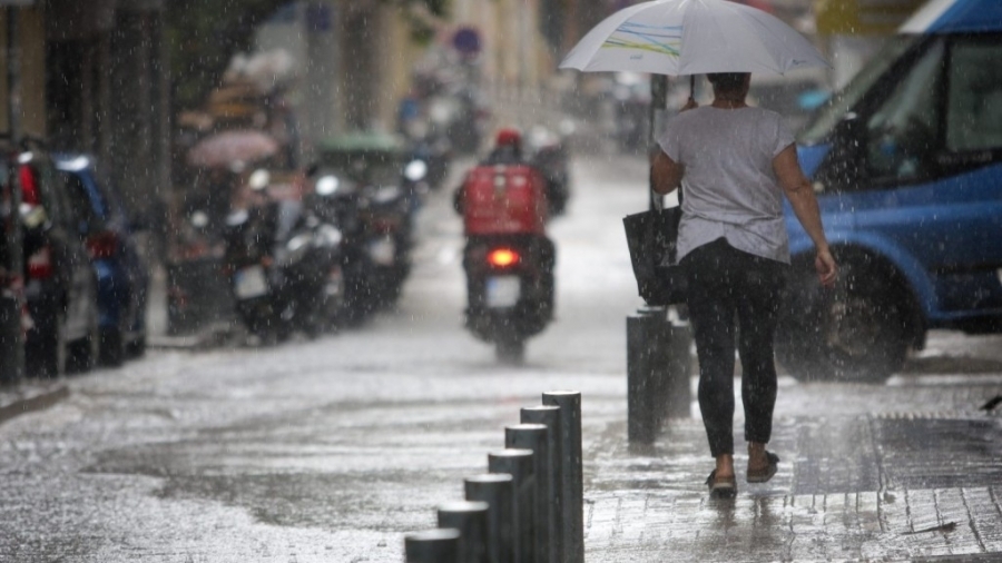Βροχές και καταιγίδες αναμένονται το Σάββατο, κυρίως στα νότια και ανατολικά