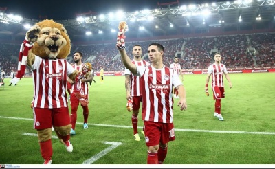 «Επίθεση αγάπης» από την Π.Α.Ε Ολυμπιακός και την Stoiximan για τα παιδιά, με αφορμή την Παγκόσμια Ημέρα για την εξάλειψη της φτώχειας