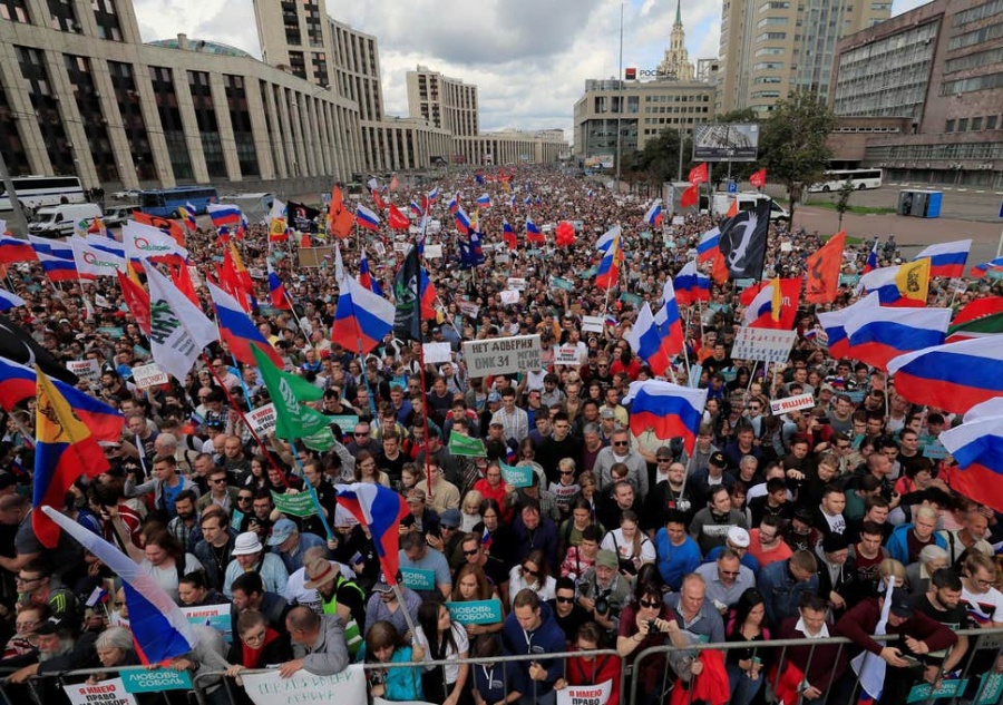 Μεγάλη κινητοποίηση στη Μόσχα με αίτημα τη διεξαγωγή «ελεύθερων εκλογών»