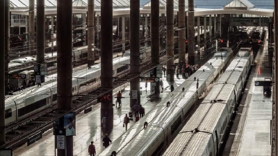 Ισπανία: Αγόρασαν τρένα αξίας 260 εκατ. ευρώ αλλά δεν... χωρούσαν στα τούνελ - Παραιτήσεις υψηλόβαθμων στελεχών λόγω γκάφας