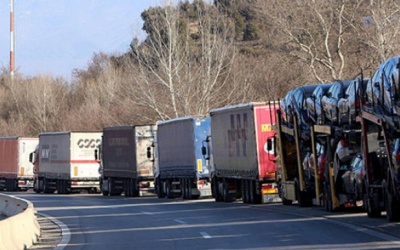 Κλειστό το τελωνείο των Κήπων - Ουρά 4 χιλιομέτρων από τα φορτηγά