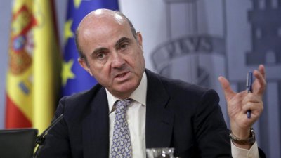 De Guindos (υπ. Οικονομίας Ισπανίας): Θα εφαρμόσουμε το άρθρο 155 με σύνεση – Θα υπάρξουν οικονομικές συνέπειες