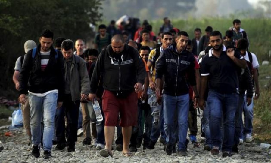 Ευρωβαρόμετρο: Υπερεκτιμούν οι Ευρωπαίοι τον αριθμό των μεταναστών στις χώρες τους