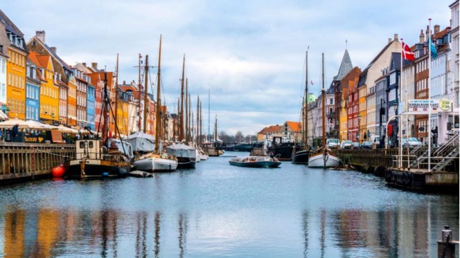 Αυξημένη τουριστική ροή απο Δανία προς Ελλάδα - Οι προοπτικές έως το 2027