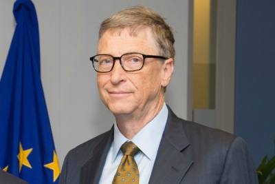 Υπέρ της υψηλής φορολογίας στους πλούσιους ο Bill Gates - Κριτική στον Trump
