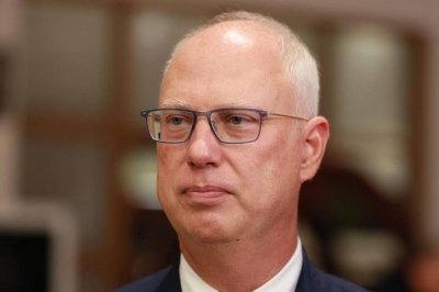 Dmitriev: Η γραφειοκρατία των Βρυξελλών καταστρέφει την Ευρώπη – Αυτοκτονικές πολιτικές σε μετανάστευση και ενέργεια
