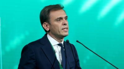 Μάντζος προς Οικονόμου: Το στόμα που έβριζε το ΠΑΣΟΚ είναι το στόμα της κυβέρνησης