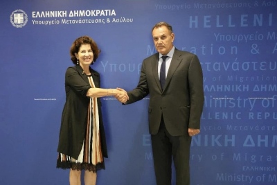 Συνάντηση Νίκου Παναγιωτόπουλου (υπ. Μετανάστευσης) με την πρέσβειρα της Γαλλίας στην Ελλάδα – Συζήτησαν για το μεταναστευτικό