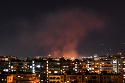 Η συριακή αεράμυνα αναχαίτισε ισραηλινούς πυραύλους, που θα έπλητταν τη Δαμασκό