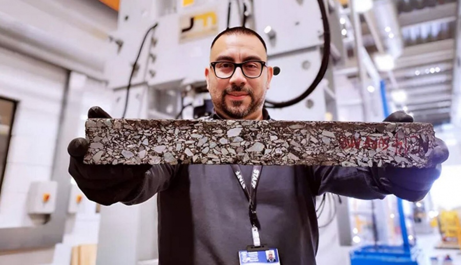 Αυτο-επισκευαζόμενη άσφαλτος με τη βοήθεια της βιομάζας