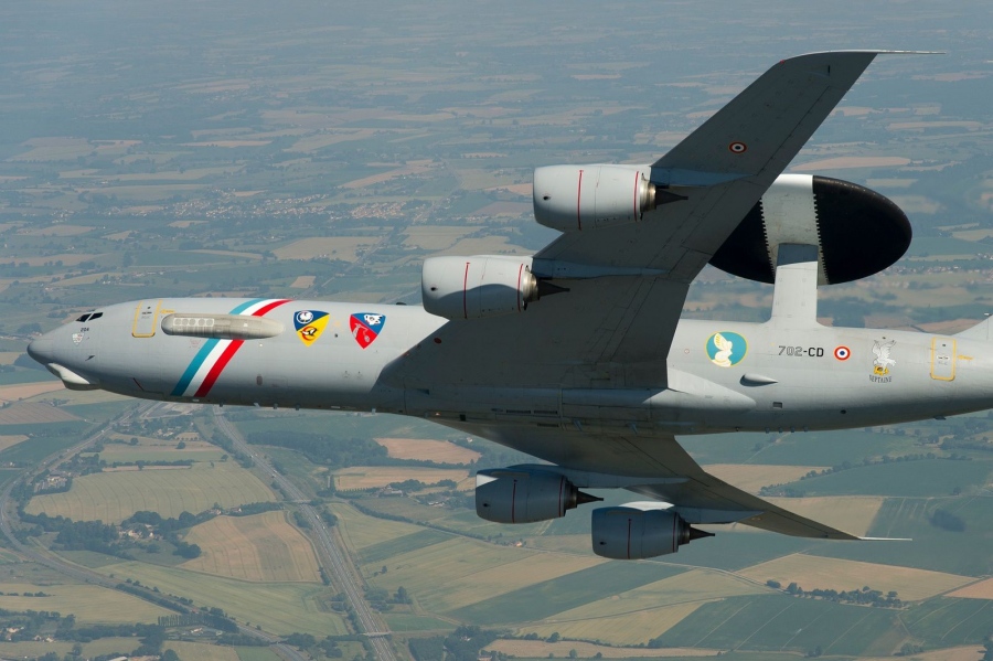  Σοκάρει το Associated Press. Το ΝΑΤΟ θυσιάζει την Ουκρανία για να κρατήσει τη Ρωσία μακριά, το «μυστικό μάτι του Θεού».