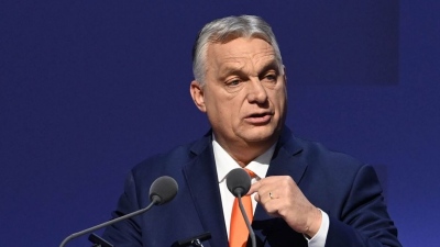 Βόμβες από Orbán: Δεν φεύγουμε από την ΕΕ, θα διαλυθεί από μόνη της