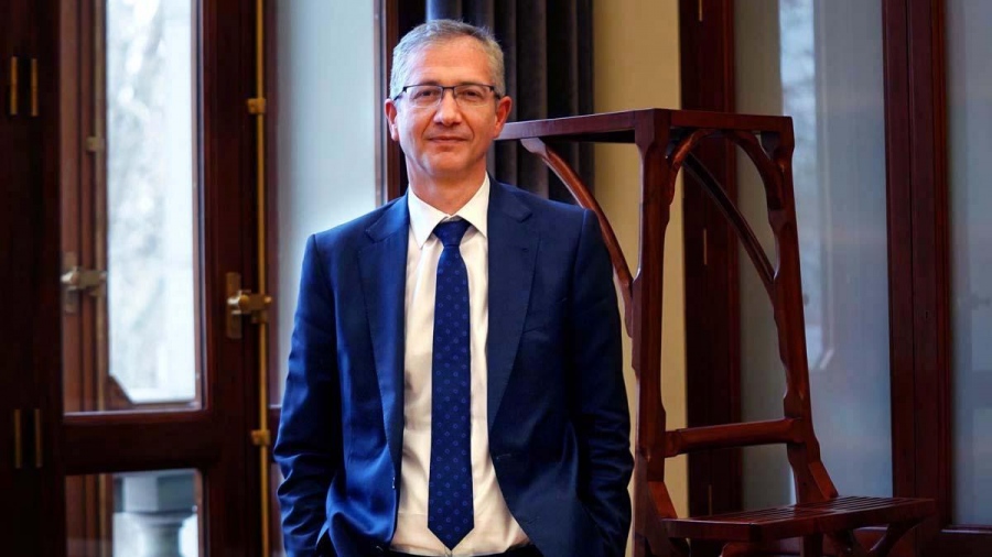 De Cos (EKT): Τον Ιούνιο πιθανότατα η πρώτη μείωση επιτοκίων  εάν τα οικονομικά στοιχεία το επιτρέψουν