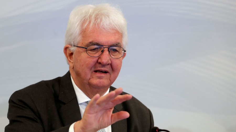 Απότομη… προσγείωση από τον Holzmann της ΕΚΤ: Οι εντάσεις στη Μέση Ανατολή, η μεγαλύτερη απειλή για τις μειώσεις επιτοκίων