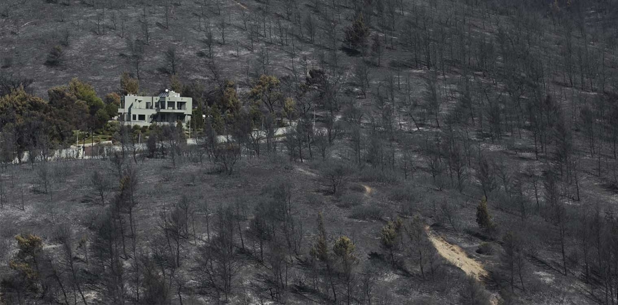 Εθνική και οικολογική καταστροφή: Στάχτη πάνω από ένα εκατομμύριο στρέμματα μέσα σε 2 εβδομάδες