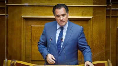 Σύγκρουση στη Βουλή για το νέο νομοσχέδιο στα εργασιακά - Γεωργιάδης: «Δεν καταργείται ούτε το 8ωρο, ούτε το πενθήμερο»