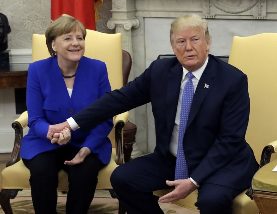 Την τεταμένη κατάσταση στη Μέση Ανατολή και τη Λιβύη, συζήτησαν Trump - Merkel