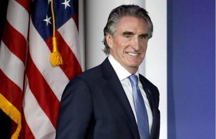 Η ατζέντα του Doug Burgum στην Αθήνα - Τι θα συζητήσει με Μητσοτάκη, τα ραντεβού με τις επιχειρήσεις