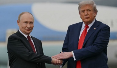 Ushakov (Ρωσία): Ακόμα πιθανή μια Σύνοδος Κορυφής Putin - Trump στη Βουδαπέστη - Γιατί όχι;