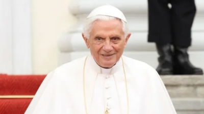 Πάπας Βενέδικτος: Σε κρίσιμη κατάσταση ο πρώην Ποντίφικας