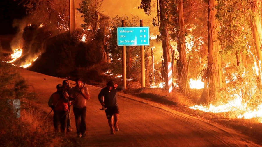 Χιλή: Στους 131 ανήλθε ο αριθμός των νεκρών από τις πυρκαγιές