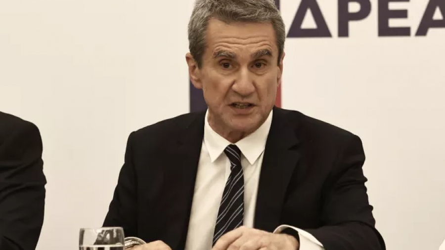 Λοβέρδος και Παπαθεοδώρου έπεσαν θύματα... απάτης στο Facebook